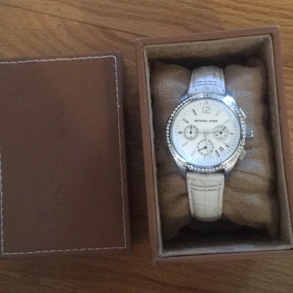 Michael Kors Diamond watch